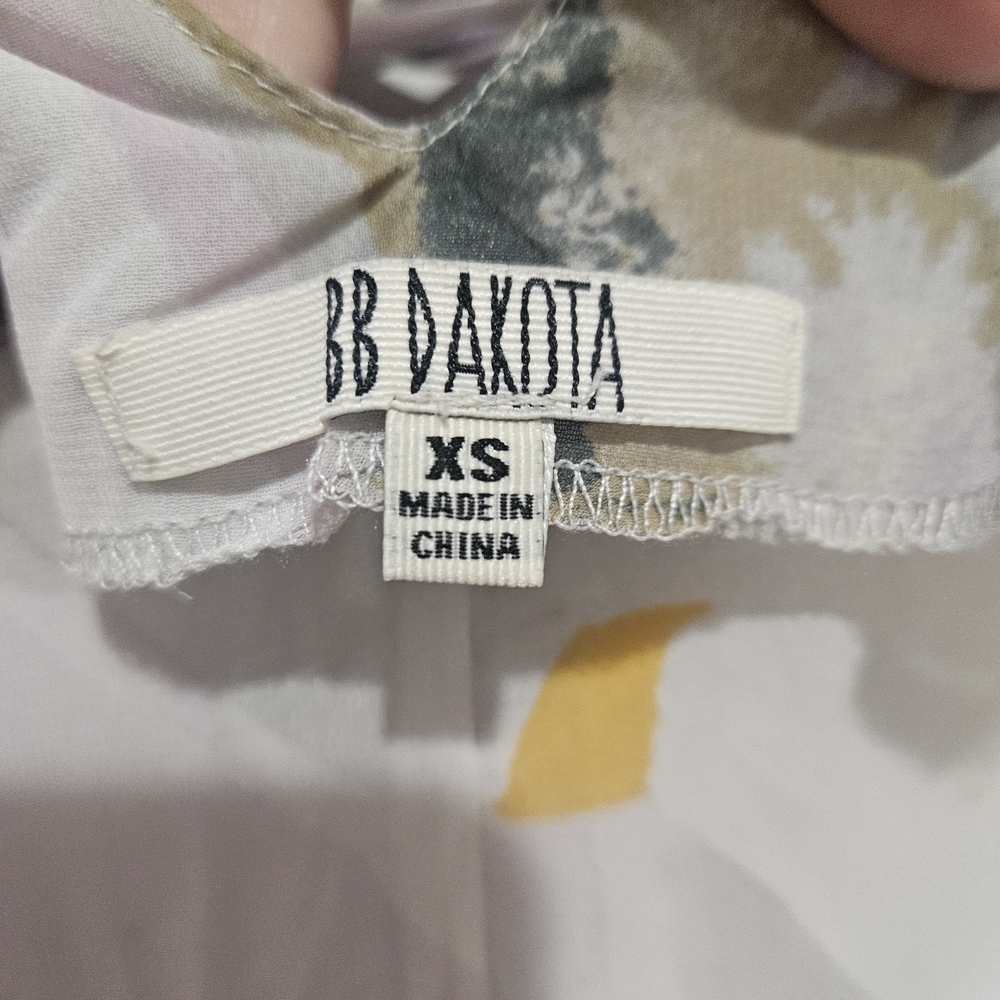 Bb Dakota Multicolor Patterned Top - image 3